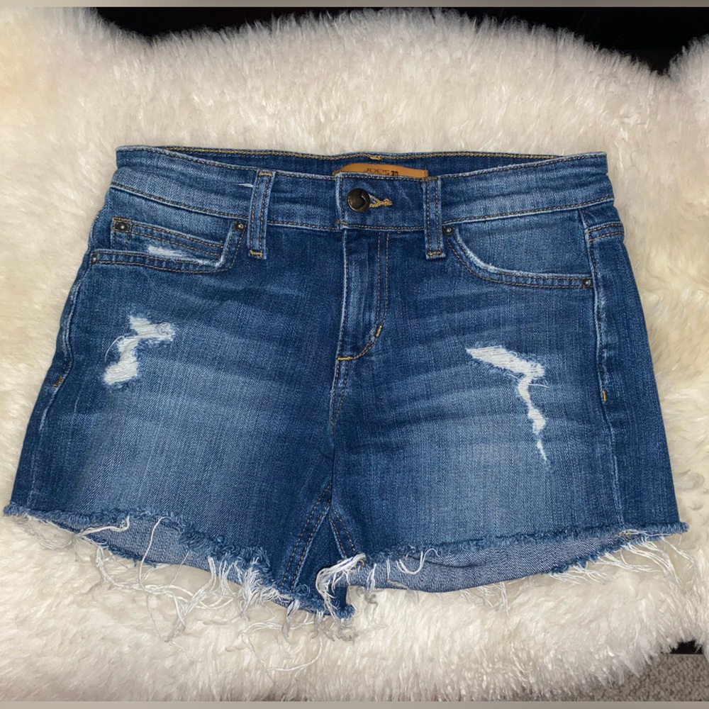 Joe’s The Ozzie 4” cut off short size 24